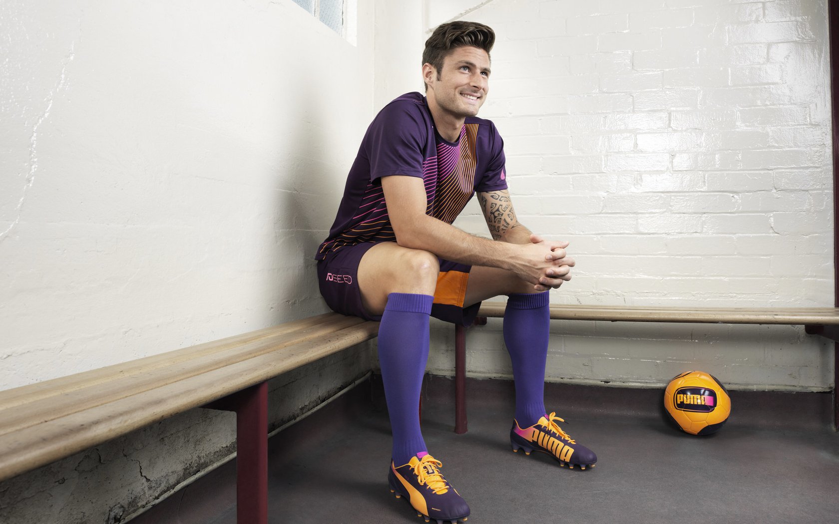 吉达联合主帅轮换阵容出奇制胜，吉达是哪个国家的港口